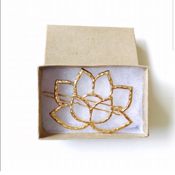Sacred Lotus Flower Hair Clip - Picture 4 of 6